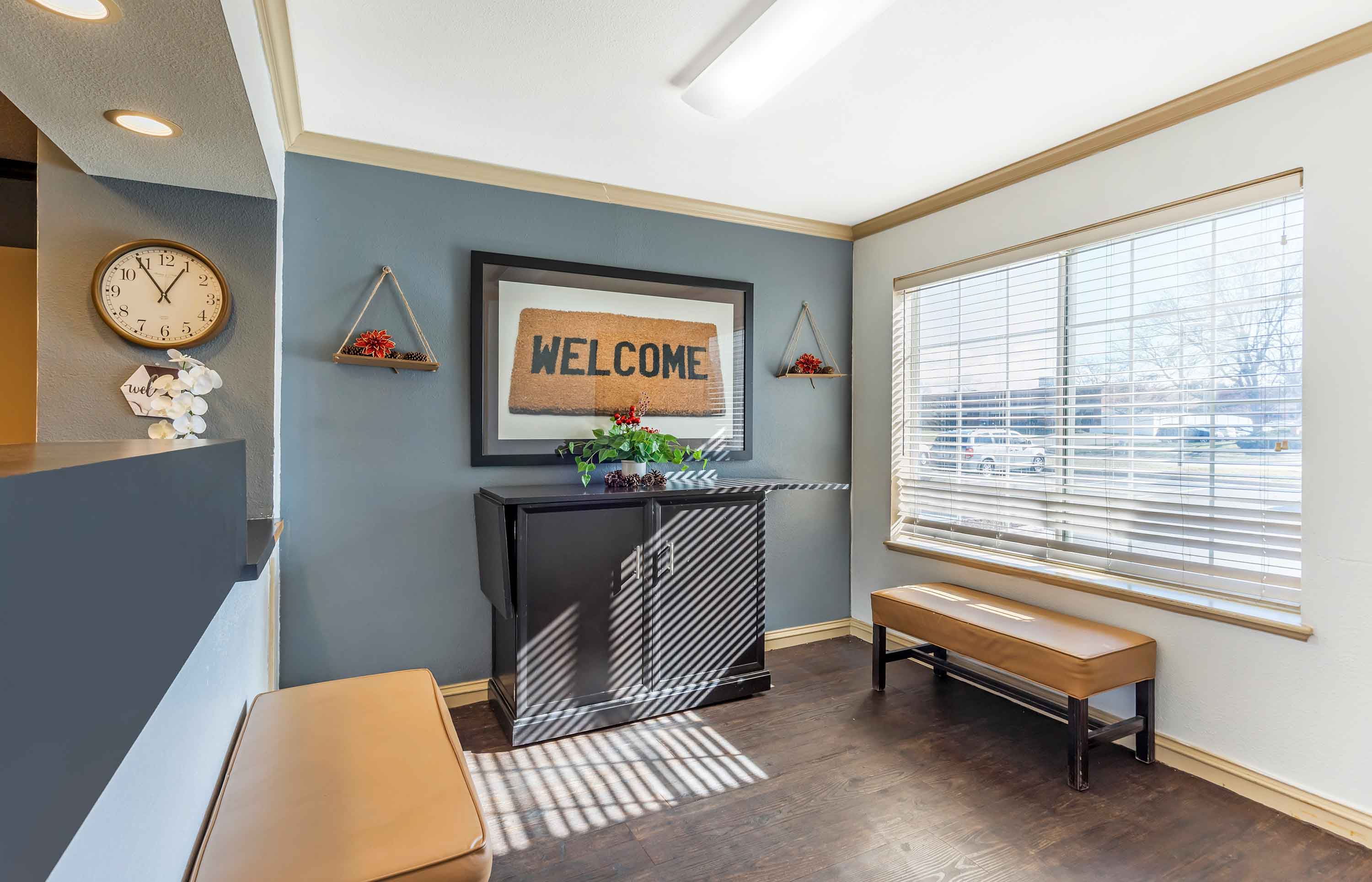 Lobby and Guest Check-in