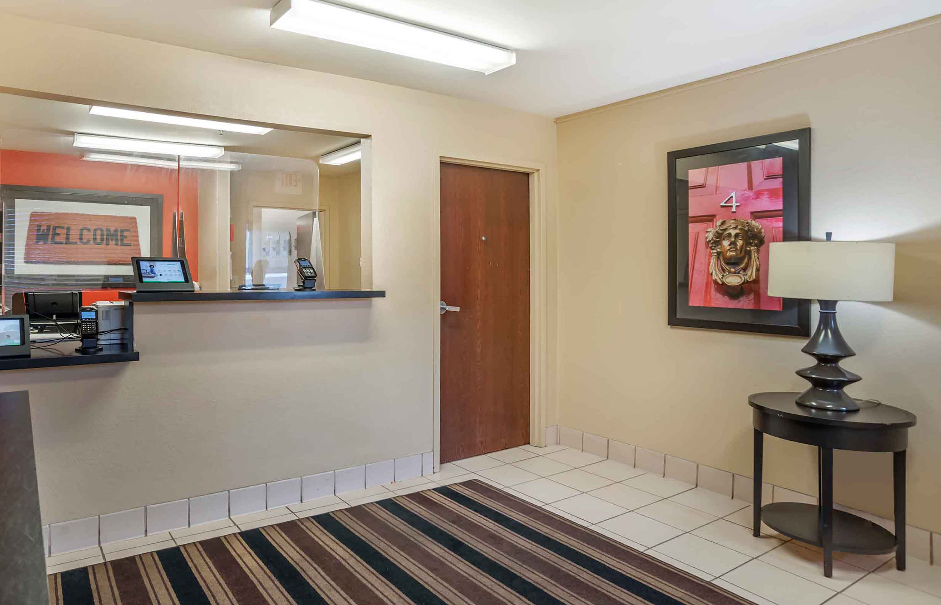 Lobby and Guest Check-in