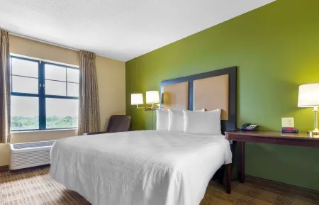 Superior Suite - 1 Full Bed