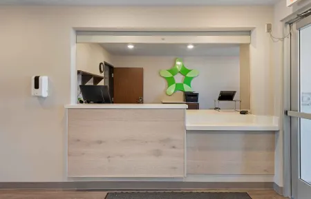 Lobby and Guest Check-in