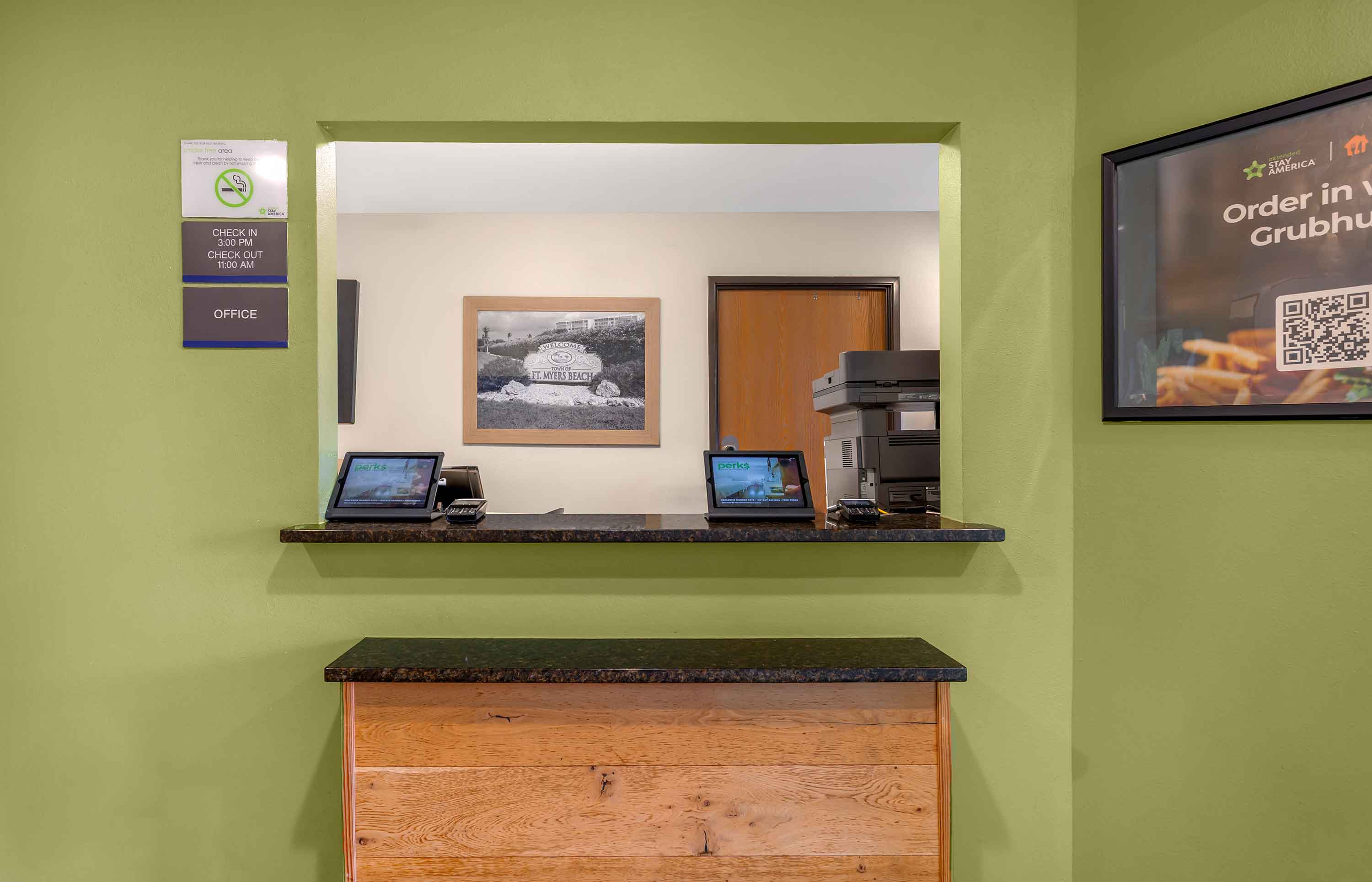 Lobby and Guest Check-in