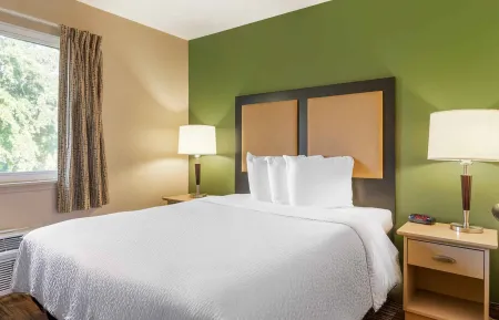 Studio Suite - 1 King Bed